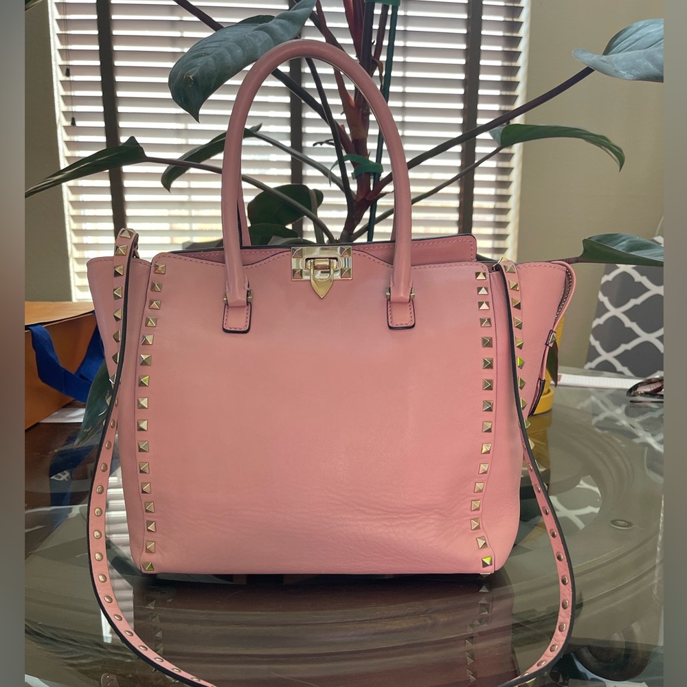 Valentino Garavani Medium Rockstud Tote Bag